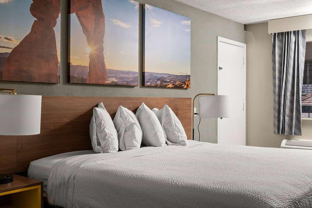 Days Inn By Wyndham Albuquerque Northeast Номер фото